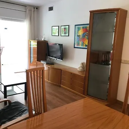 Cloti Apartament 公寓 滨海略雷特