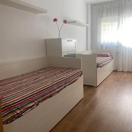 Cloti Apartament 公寓 滨海略雷特
